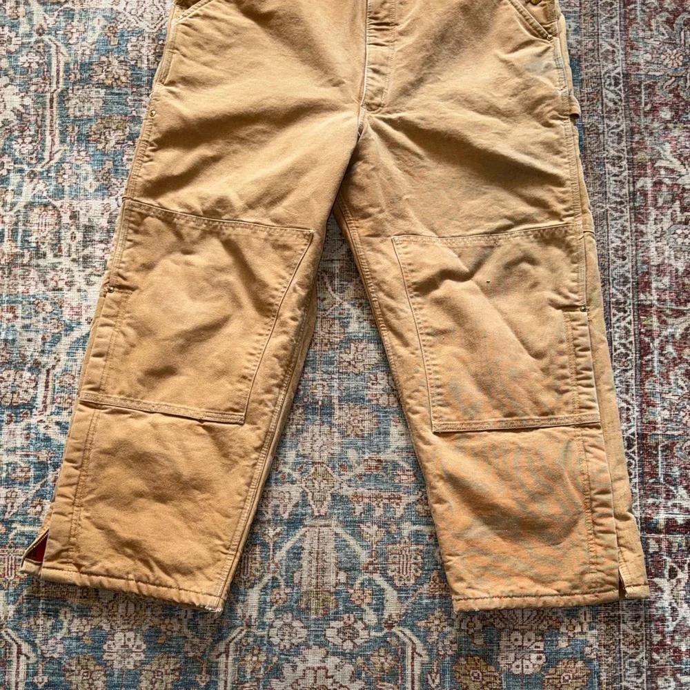 Carhartt Arctic quilt lined Bib Overalls size 42 x 28 VG condition - Picture 3 of 13